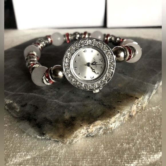 Luxury Galilea Rose Quartz Crystal Bracelet Watch Red & White Austrian Crystals - Picture 8 of 9